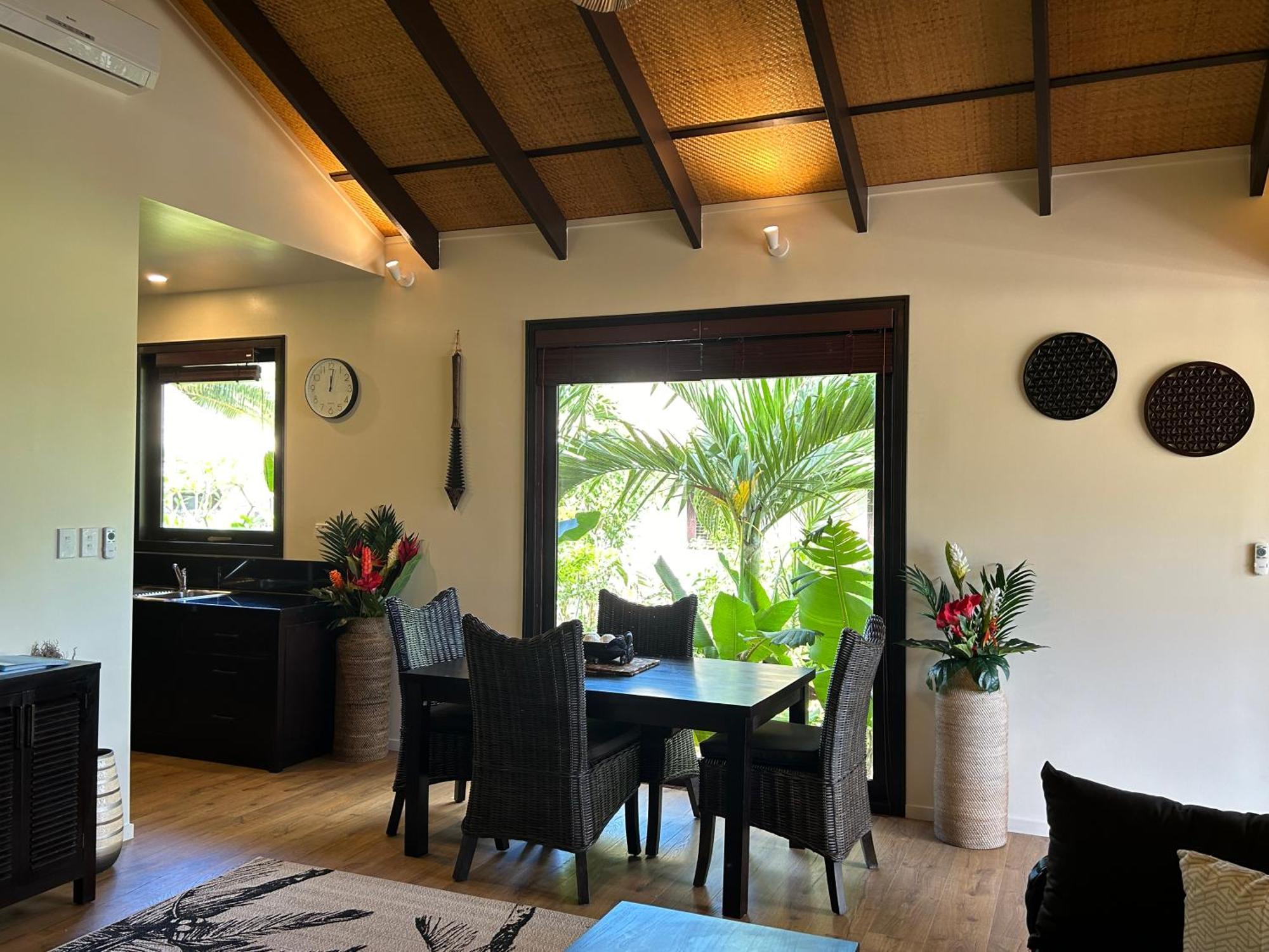 Serenity Villas ราโรทองกา ภายนอก รูปภาพ